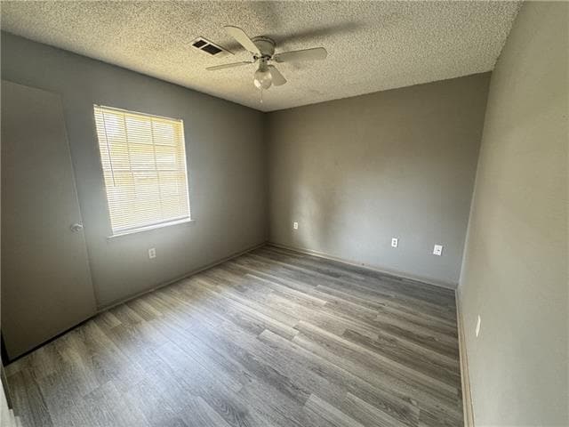 Building Photo - 105 Wells Dr