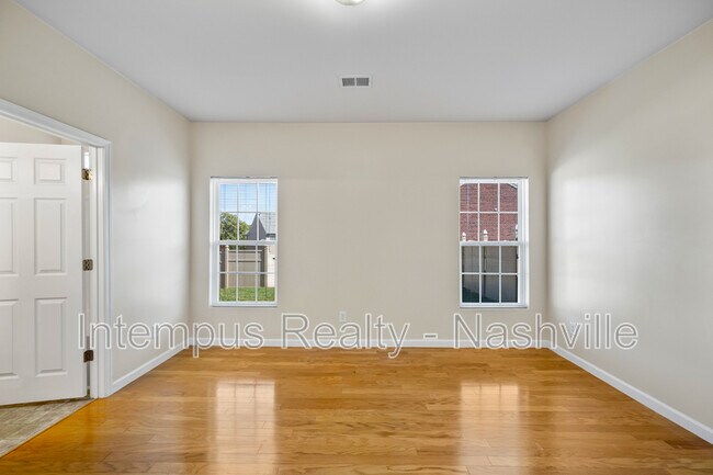 Building Photo - 2544 Jordan Ridge Dr