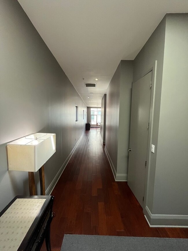 Building Photo - Luxury Penthouse Condo Downtown with Private Patio & Amazing Views Available Now!