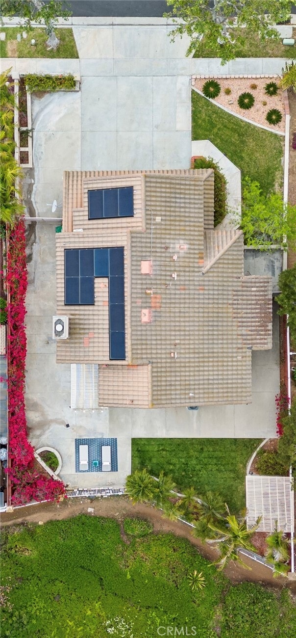 Building Photo - 1535 San Almada Rd
