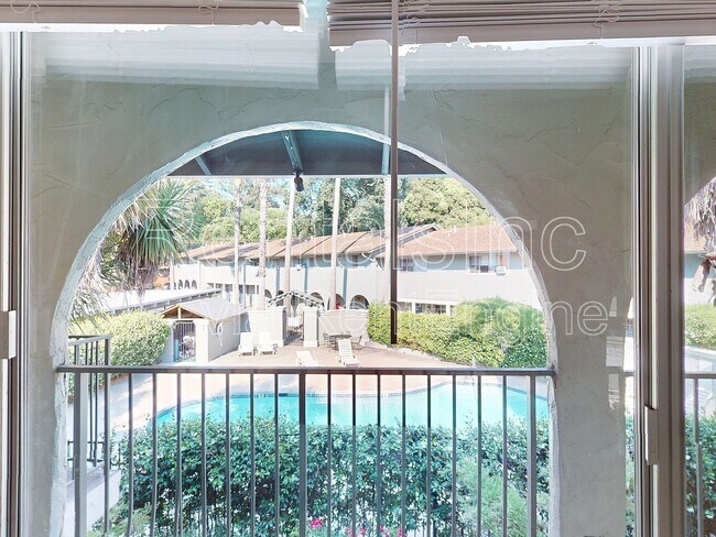 Building Photo - 18213 Happy Ln