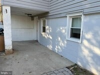 Building Photo - 2851 New Windsor Rd