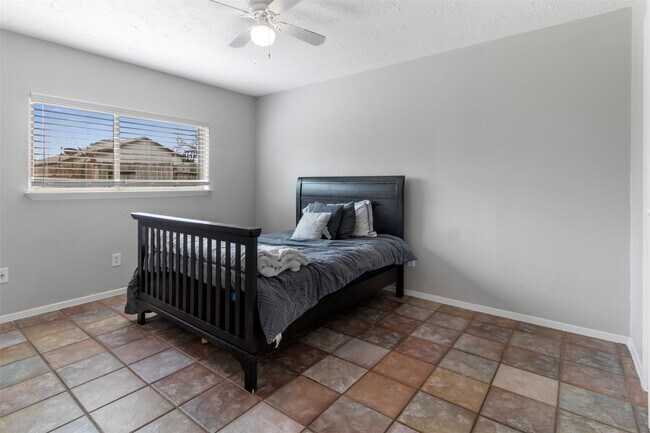 Building Photo - 19215 Cypress Canyon Dr