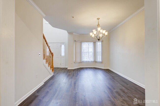 Building Photo - 100 Forest Dr