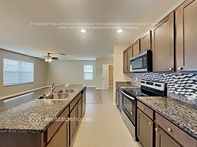 Building Photo - 3512 Winterberry Ln