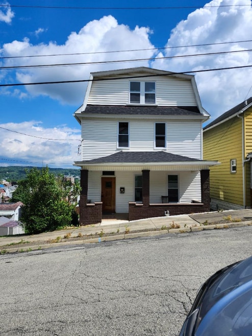 Building Photo - 420 Summit Ave