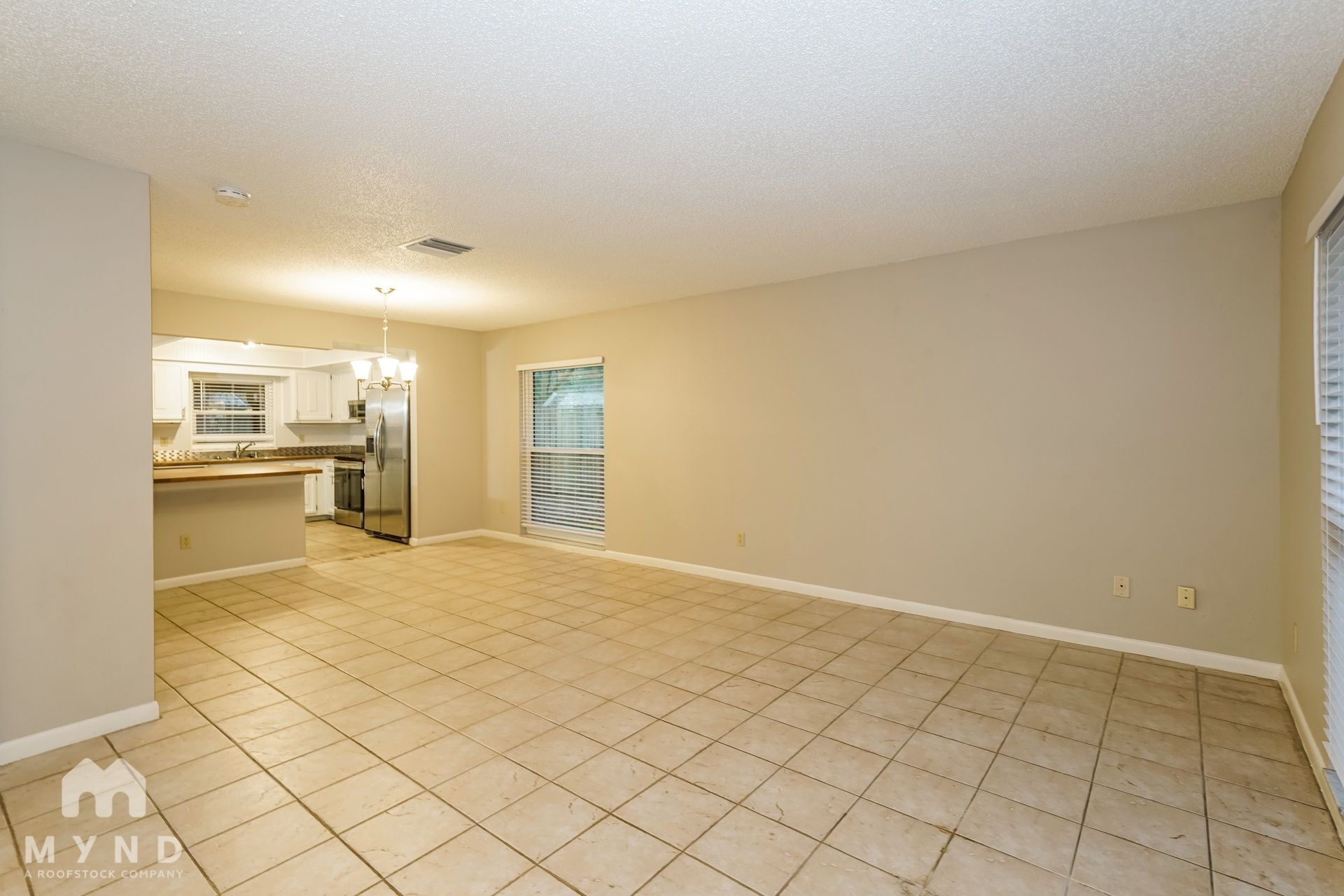 Building Photo - 14701 Laurel Lake Ln