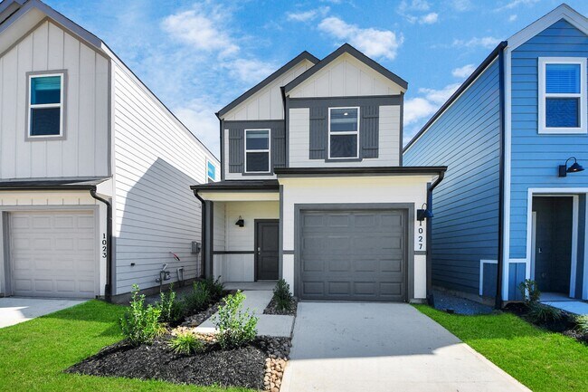 Building Photo - 1027 Moon Drop Ln