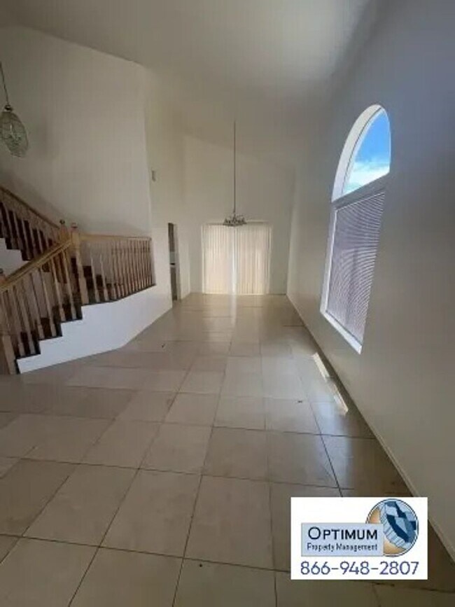 Building Photo - 17065 Grand Mammoth Pl