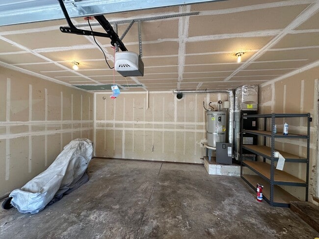 Building Photo - 18226 Big Fir Ct SE