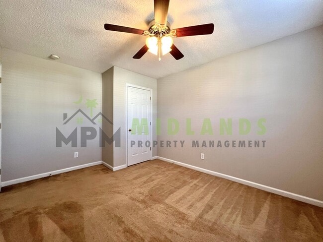 Building Photo - 139 Arthurdale Dr