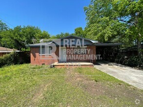 Building Photo - 1367 Williamson Rd