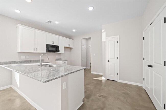 Building Photo - 3312 Tutwiler Ave