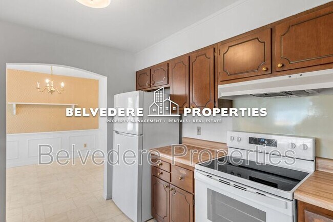 Building Photo - 4017 Wexford Dr