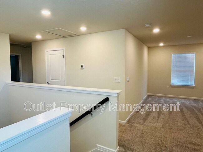 Building Photo - 17536 Saw Palmetto Ave