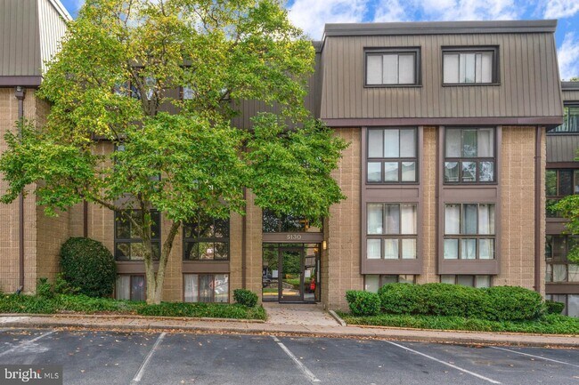 Building Photo - 5130 Maris Ave