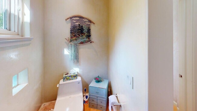 Building Photo - 76 Tamalpais-