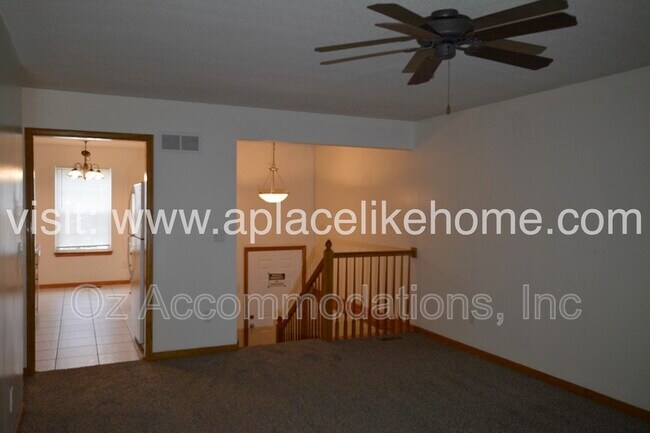 Building Photo - 5200 Hardy Ct