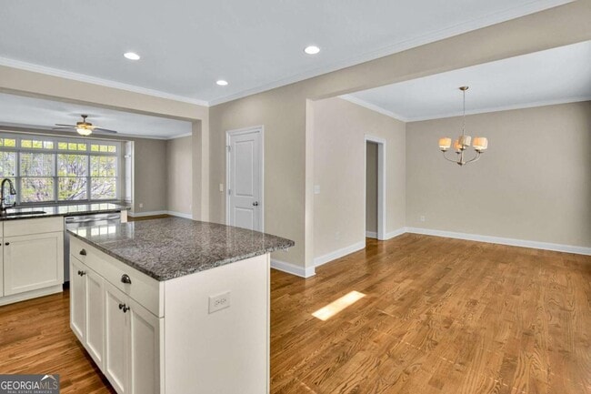 Building Photo - 1660 Gilstrap Ln NW