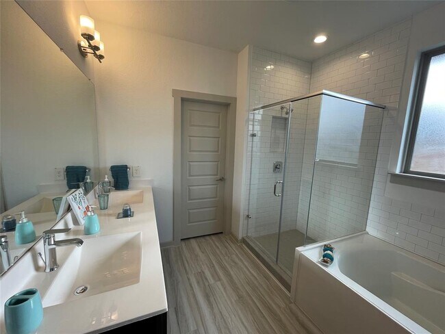 Building Photo - 3806 Pottharst Park Ct
