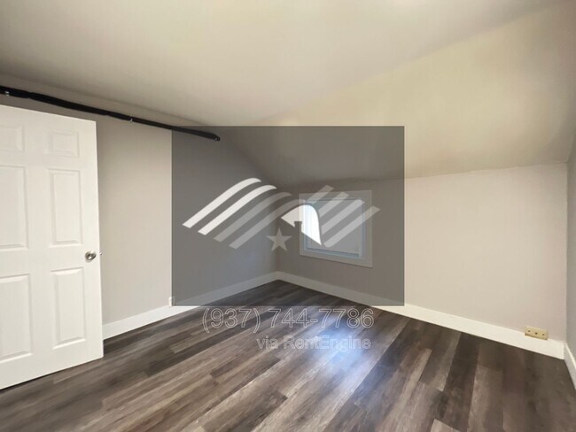 Building Photo - 1548 Lingo St