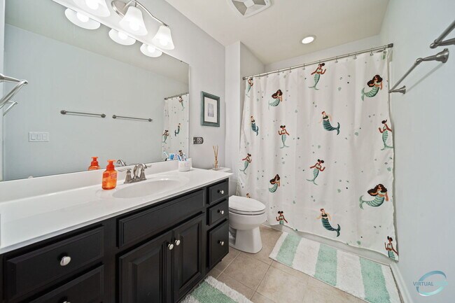 Building Photo - 12908 White Pine Way