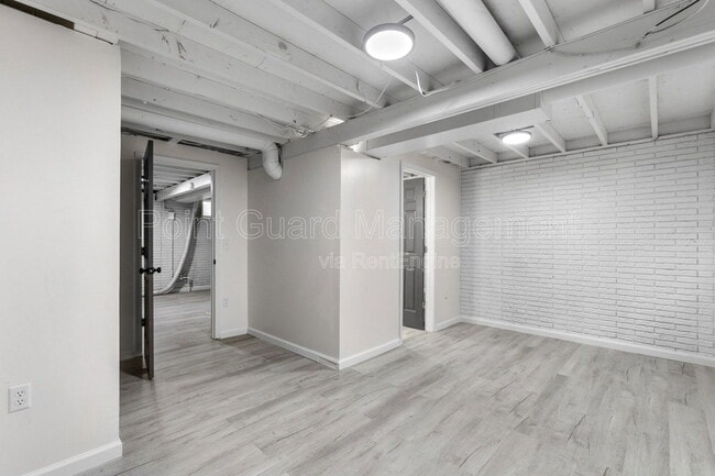 Building Photo - 1810 S Cleveland Ave