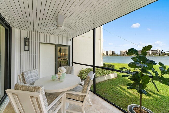 Building Photo - 19800 Sandpointe Bay Dr