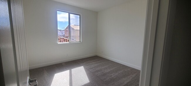 Building Photo - Lumiere @ Sierra West, Roseville Lennar Ne...