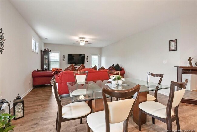 Building Photo - 601 Laurel Lake Rd