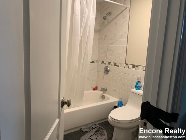 Building Photo - 1778 Commonwealth Ave