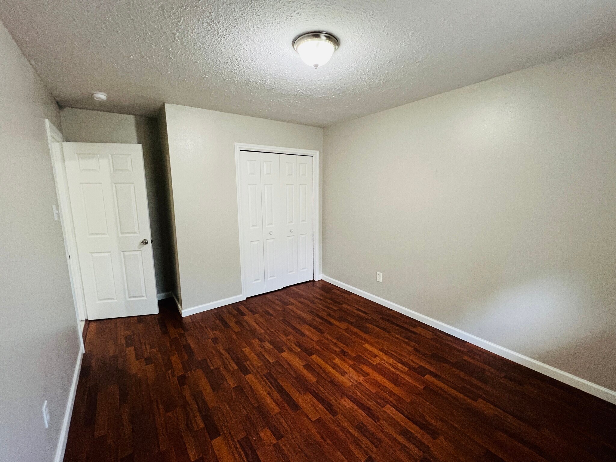 2nd Bedroom - 2624 Huntsville St