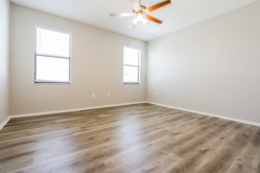 Building Photo - 5728 Woodruff Way