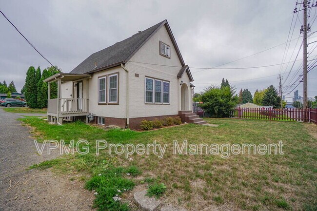 Building Photo - 2901 Fruit Valley Rd