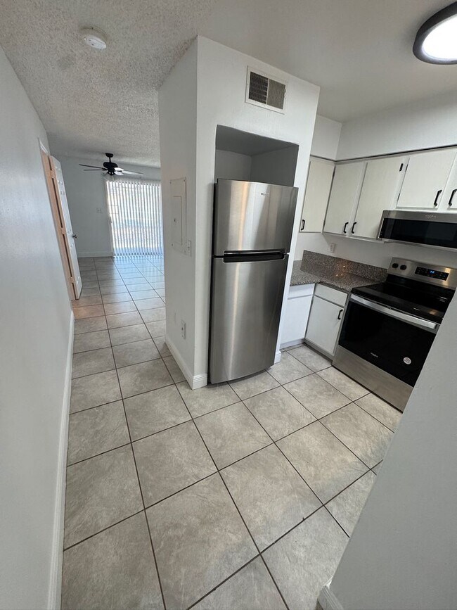 Building Photo - 1197 Bentley Rd