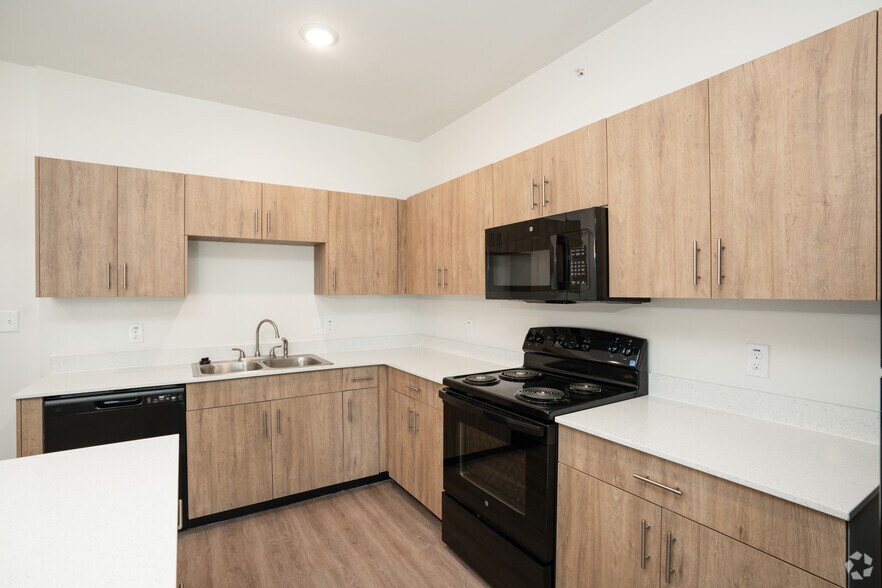 2BR, 1BA - 950SF - Kitchen - Lalita Senior Living