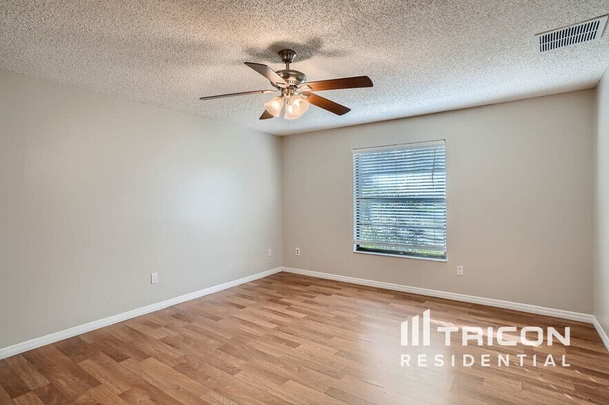 Building Photo - 317 Wyndham Way
