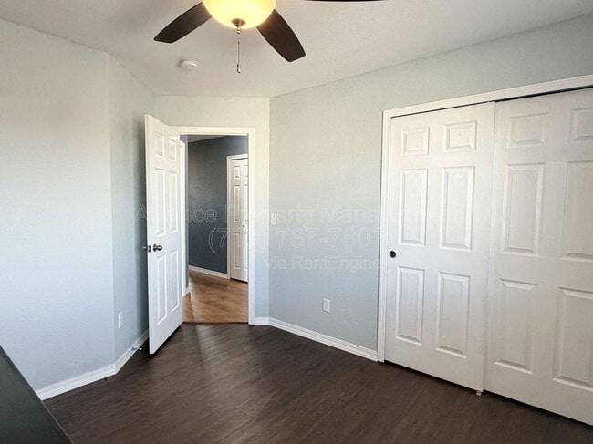 Building Photo - 3910 Reindeer Cir