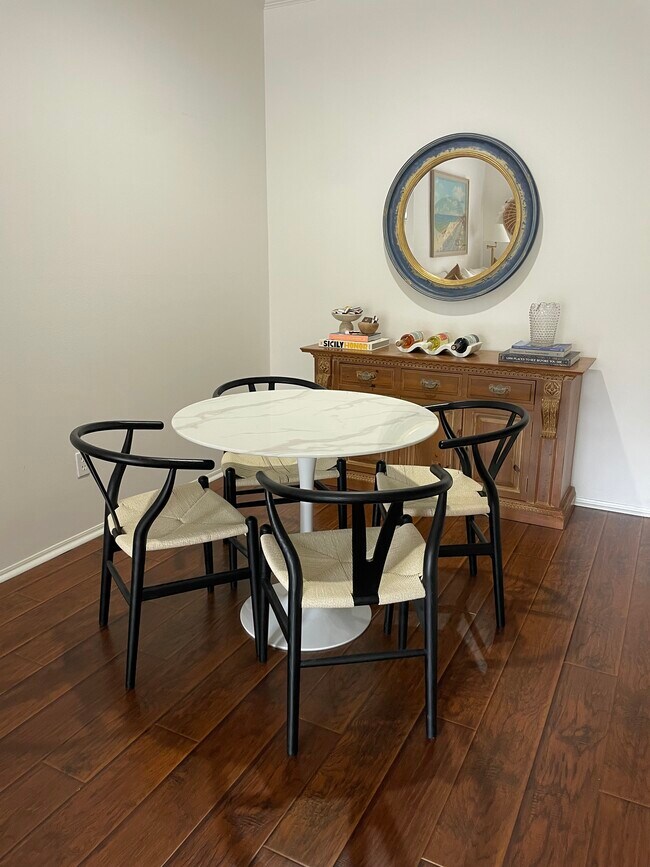 Building Photo - 130 Veracruz Dr