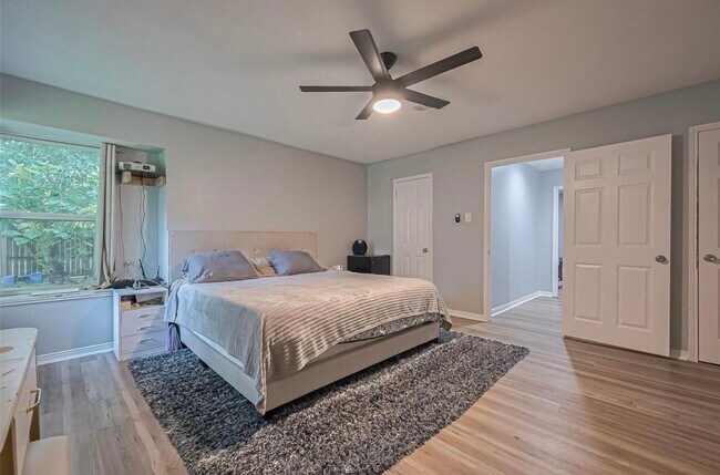 Building Photo - 2606 Micliff Blvd