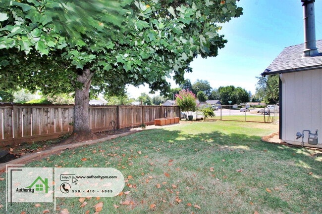 Building Photo - 1748 Galaxy Way