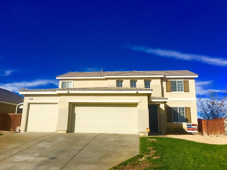 Primary Photo - 2329 Driftwood Dr