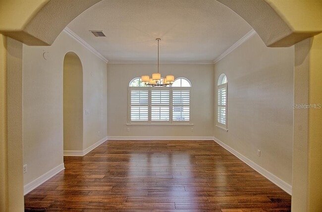 Building Photo - 5908 S Switzer Ave