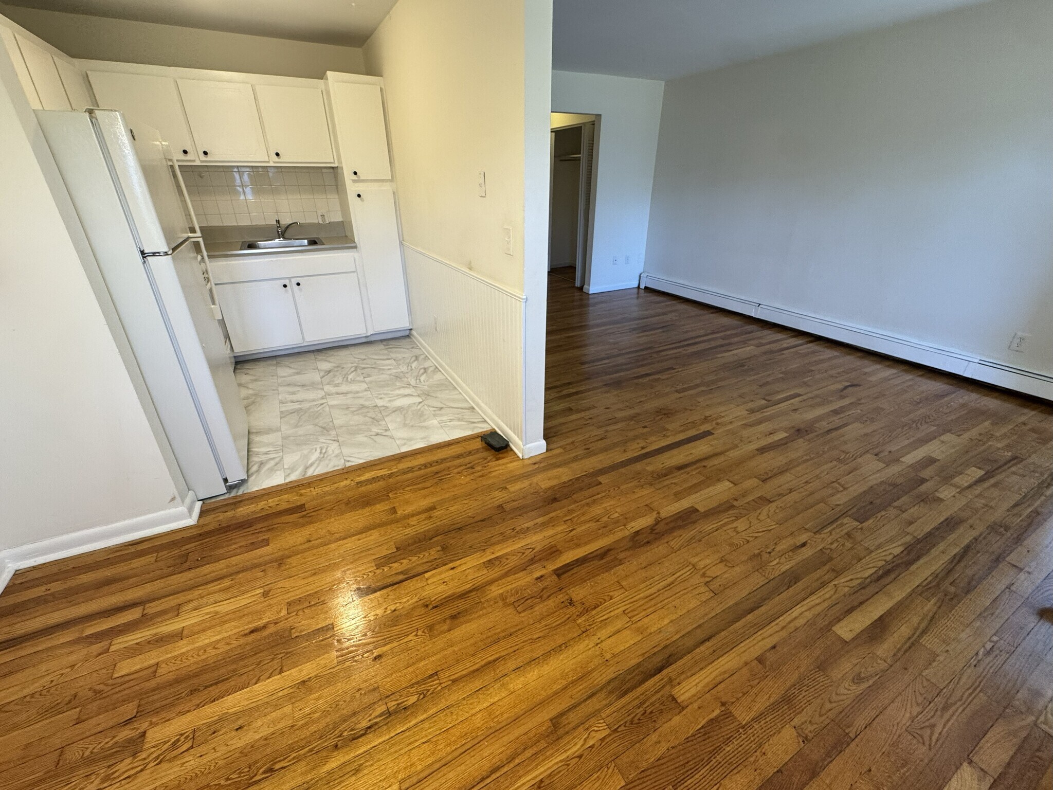 Building Photo - 56 Myrtle Ave