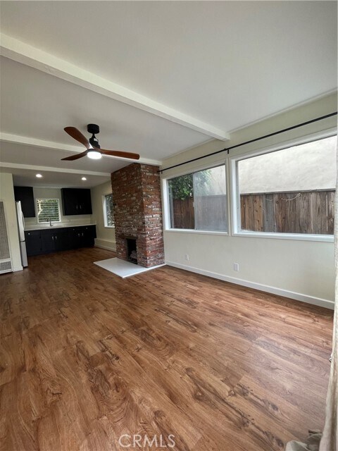 Building Photo - 447 Graceland Dr