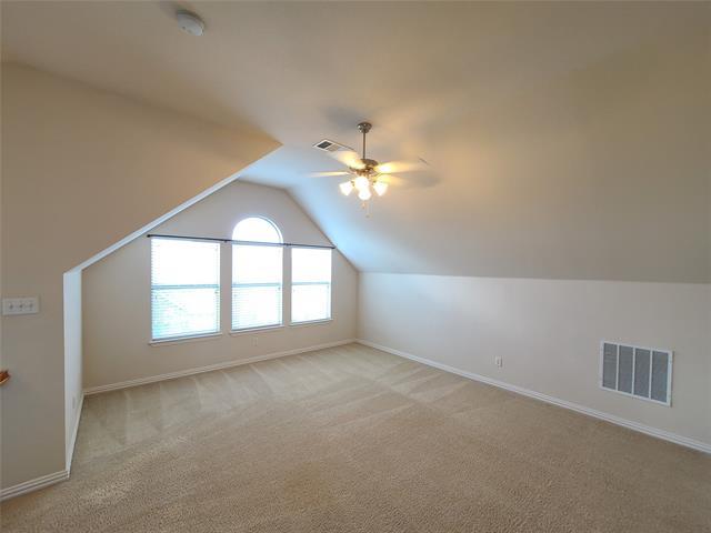 Building Photo - 9729 Stripling Dr