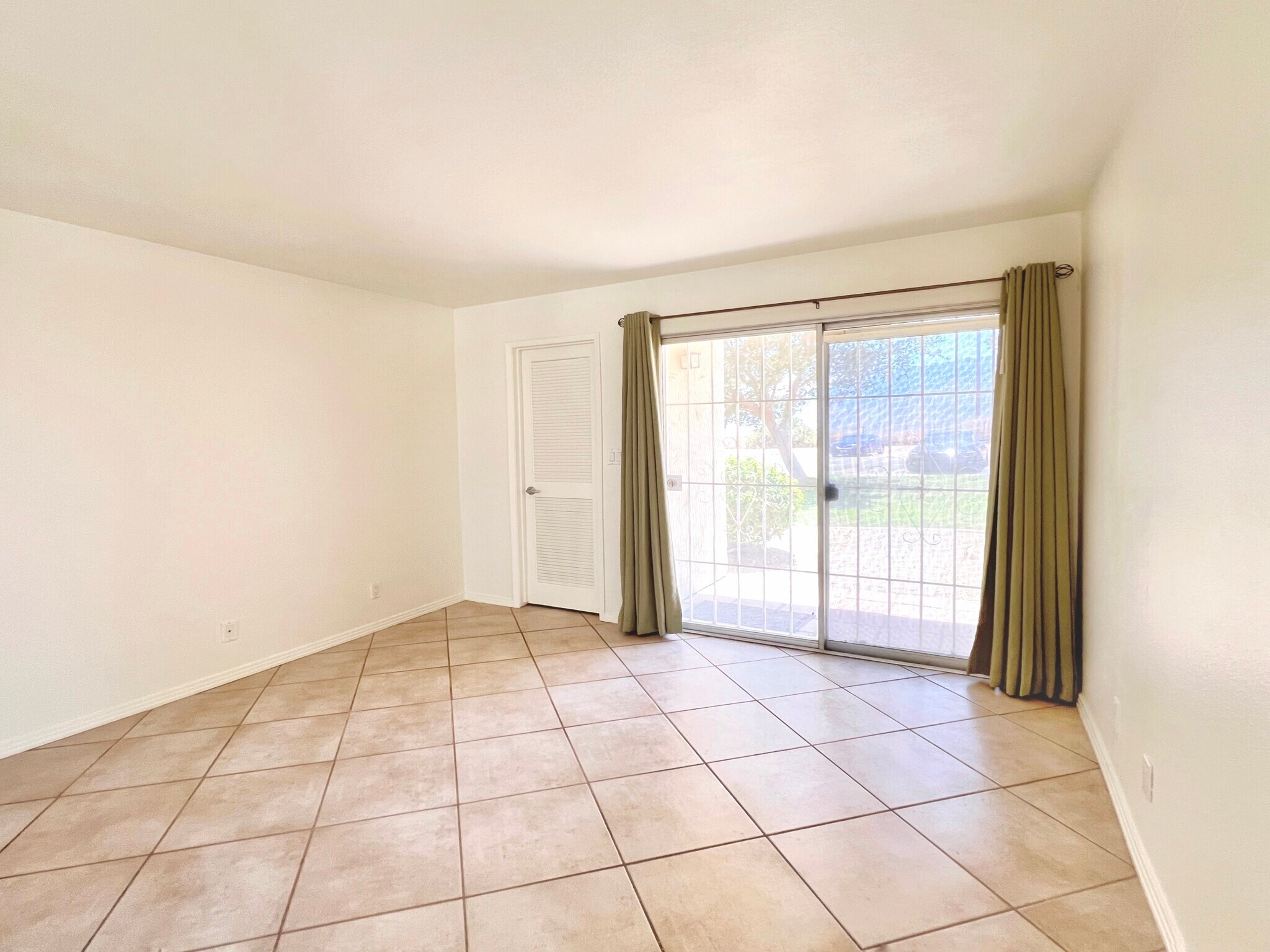 Building Photo - 64275 Spyglass Ave