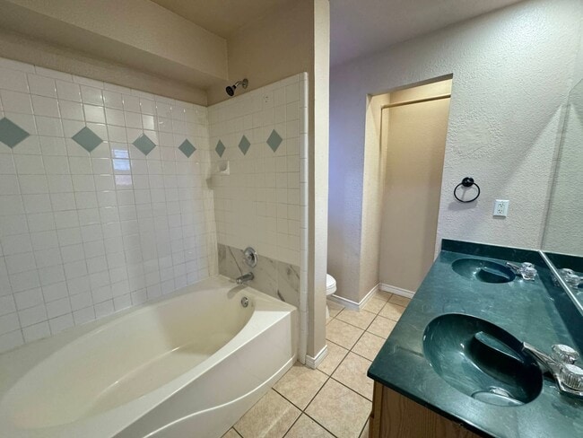 Building Photo - 3303 Trey Ln