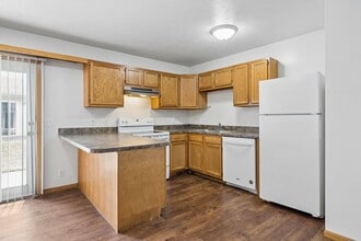 Building Photo - 600-602 Lamont