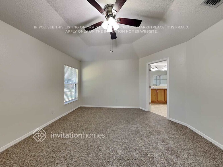 Building Photo - 10454 Paradise Bay Ct